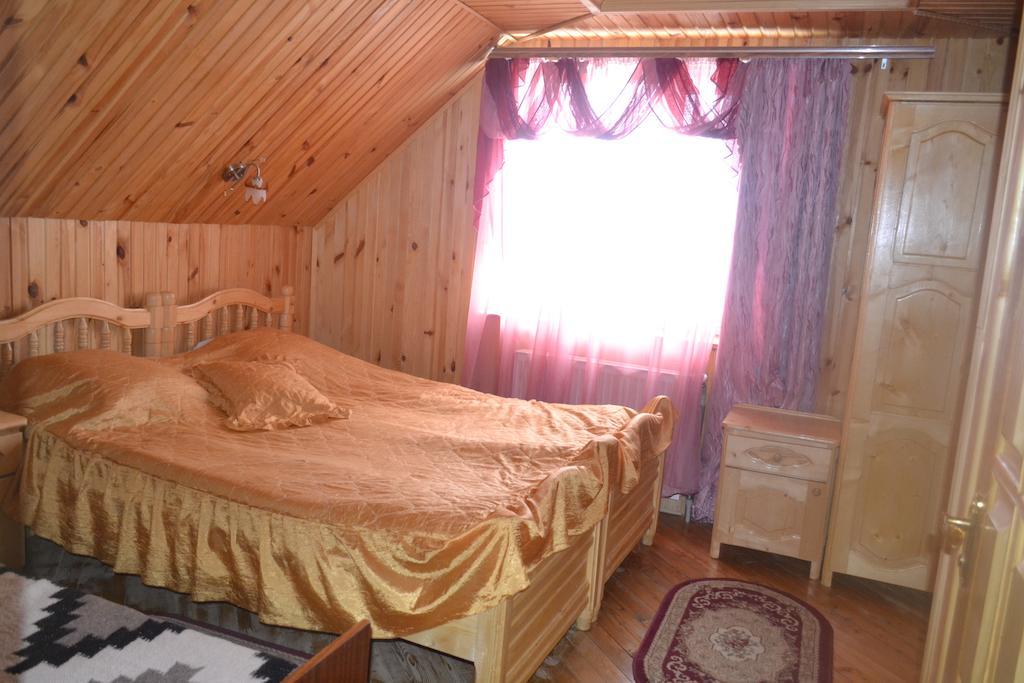 Sadyba Hatynka Yaremche Habitación foto